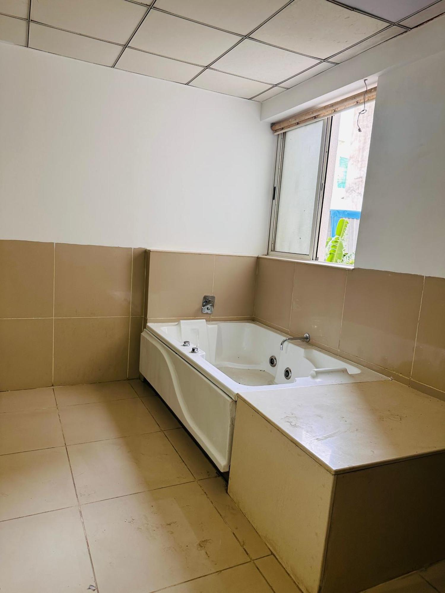 Elite Viman Nagar Guest house Pune