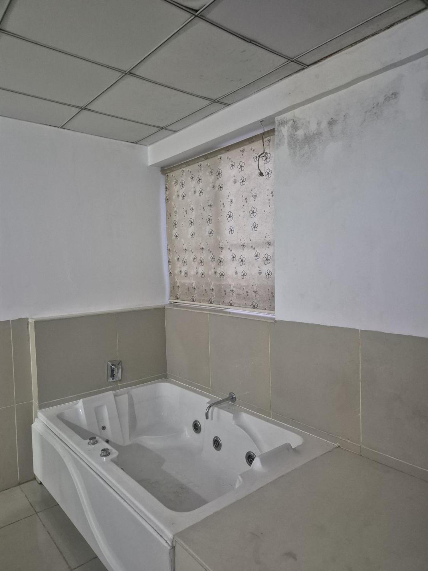 Elite Viman Nagar